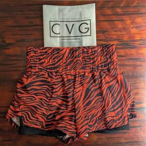 CVG Unleashed Day Dream Shorts Size M 5.5 Inch Length